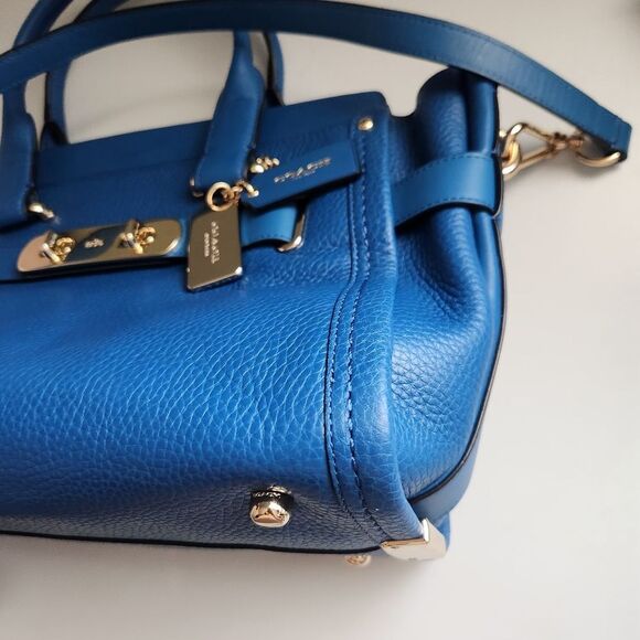 Coach Swagger Pebble Leather Tote In Denim - Picture 2 of 16